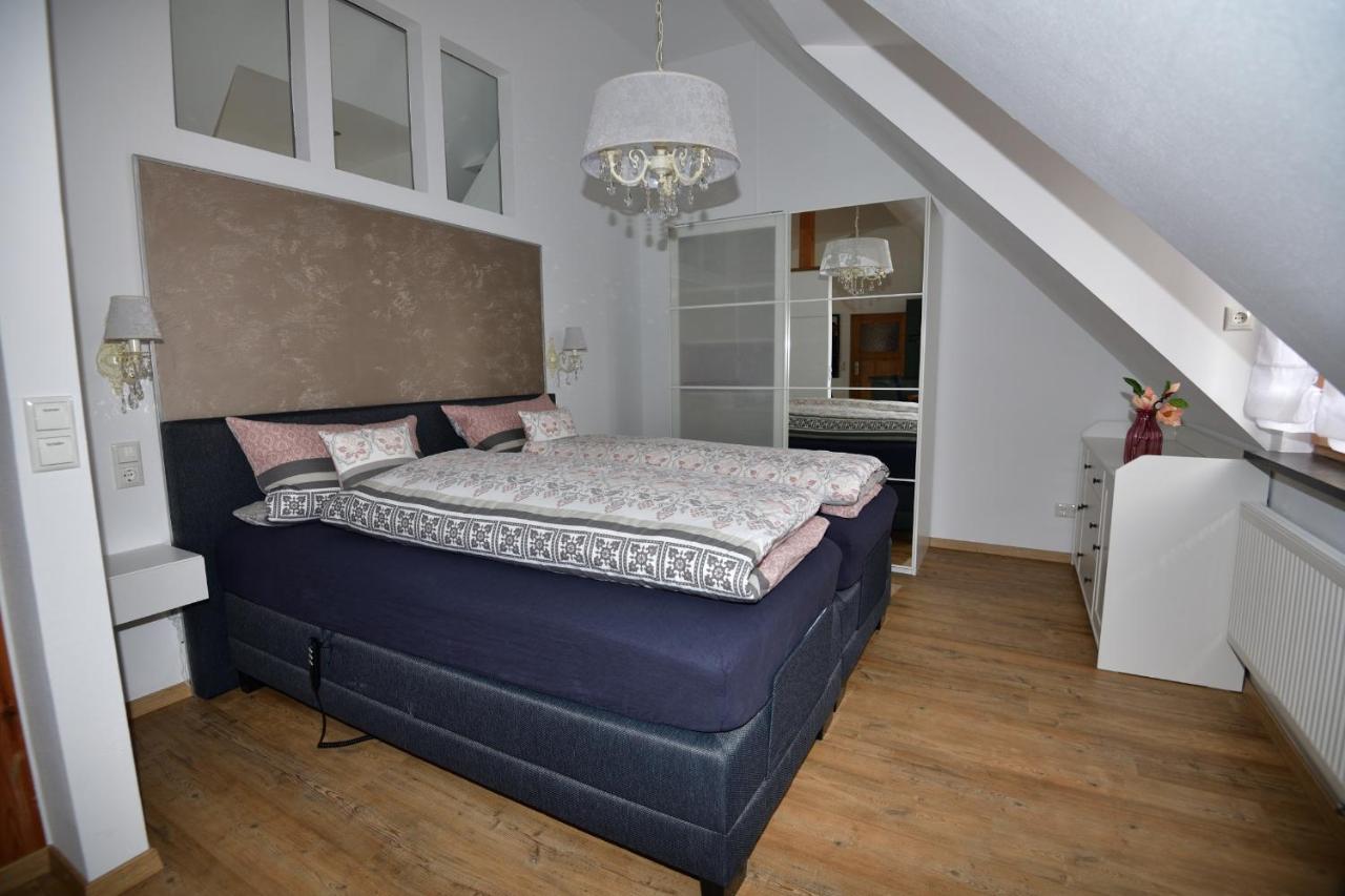 Ferienwohnung Lippert Pullenreuth エクステリア 写真